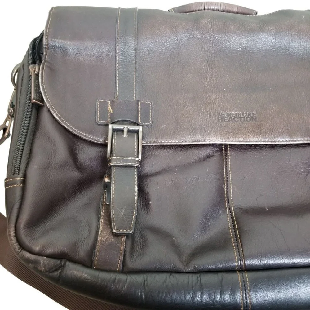 Kenneth Cole Reaction Mens Show Business - 4 Double Gusset Flapover Laptop Bag